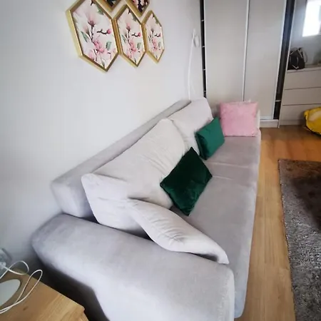 Greta Apartment